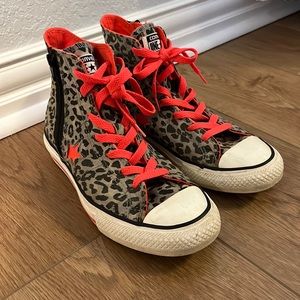 Converse One Star Leopard Print